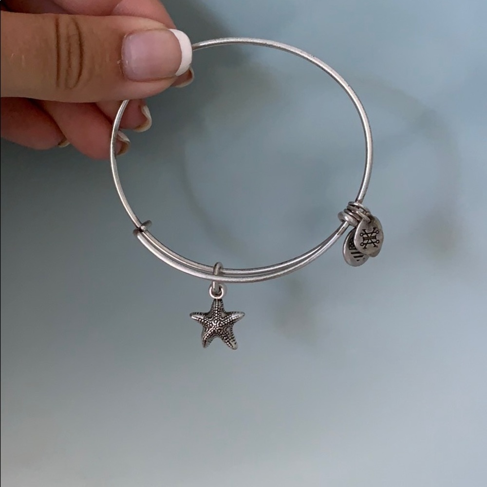 Charm bangle
